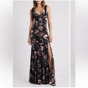 Lulu's Elegant Black Floral Maxi Dress